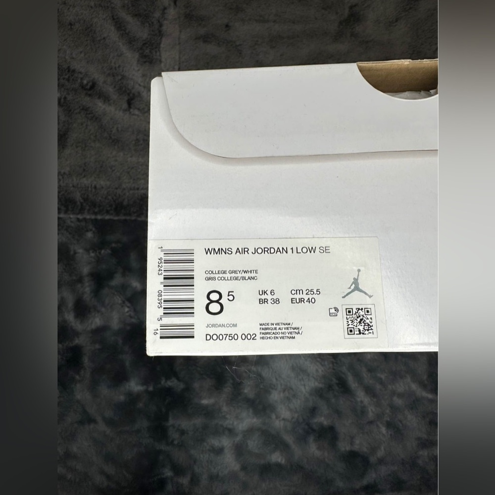 Air Jordan 1 low Sherpa - Picture 9 of 9